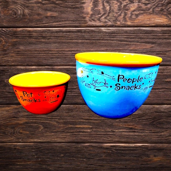 Hallmark Ceramic Set of 2-Pet Snack & People Snack Bowls - Picture 12 of 12